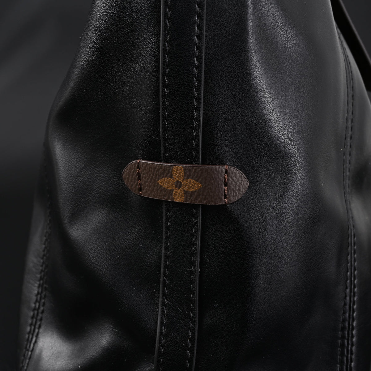 Louis Vuitton Black Mahina Leather Hobo Shoulder Bag